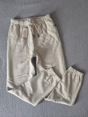 NWT- HDYWT Sweatpants Jogger